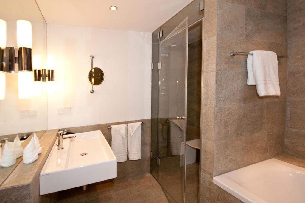 Alpenvilla Berchtesgaden Hotel Garni Стая снимка